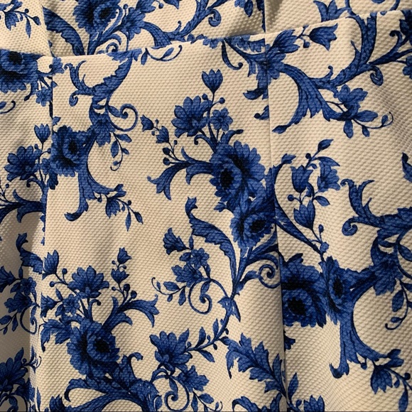 Forever 21 White and Blue Floral Dress - Picture 4 of 6